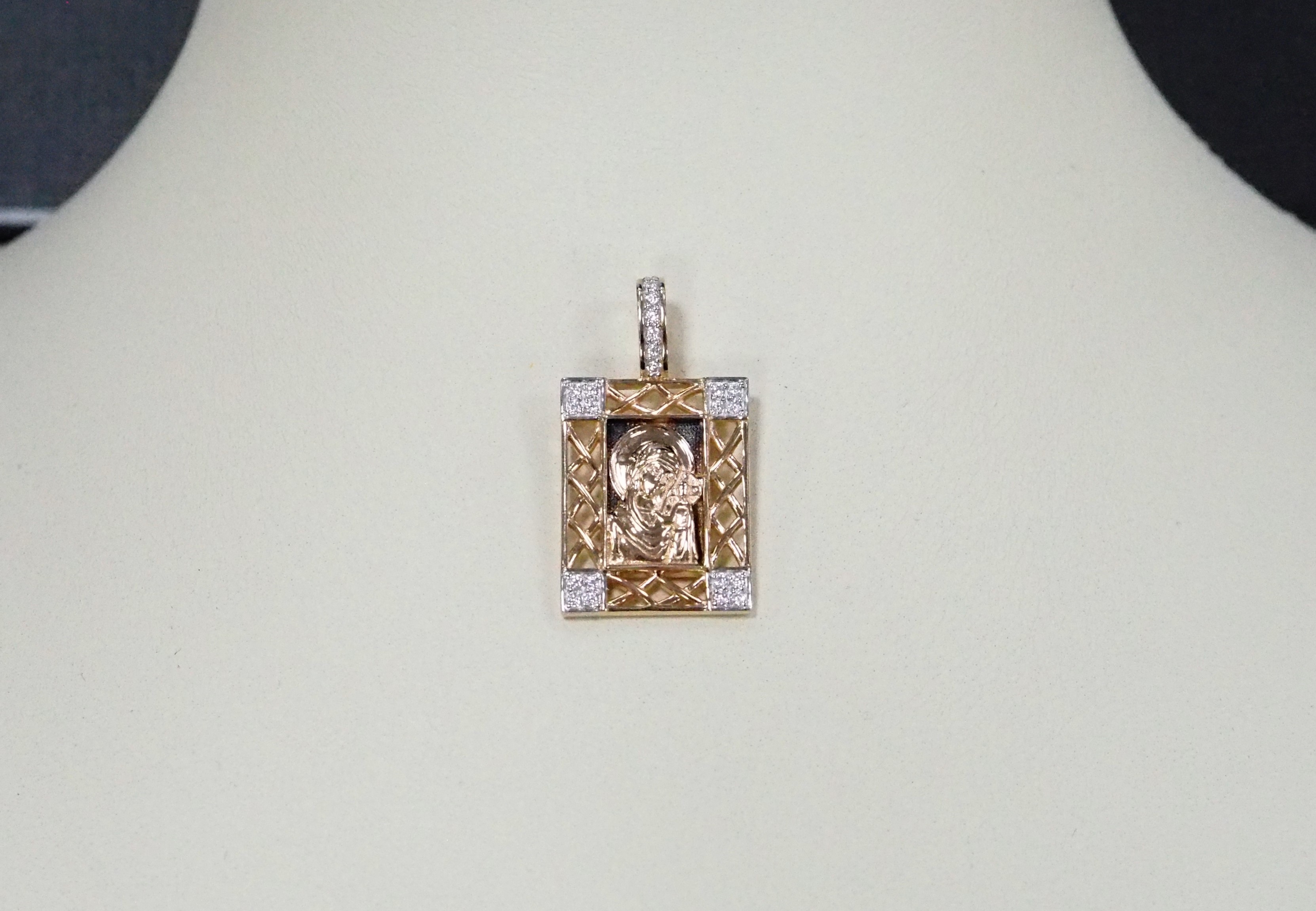 10419-000179 Подвеска (Au 585)